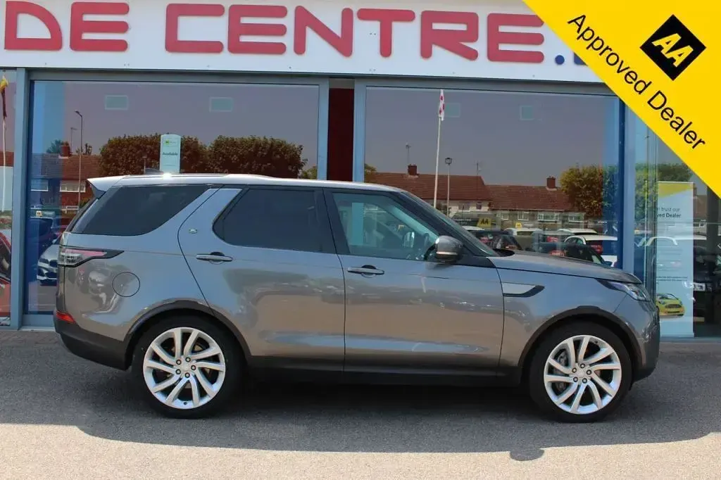 Used Land Rover Discovery S 306 HP (225 kW) 2019 Grey SUV