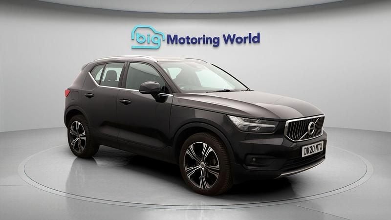 Used 2020 Volvo XC40 Inscription SUV | £20,000 (Fair price) - Image 1/4