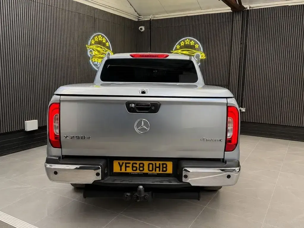 Used Mercedes X250 2018 Silver Pickup