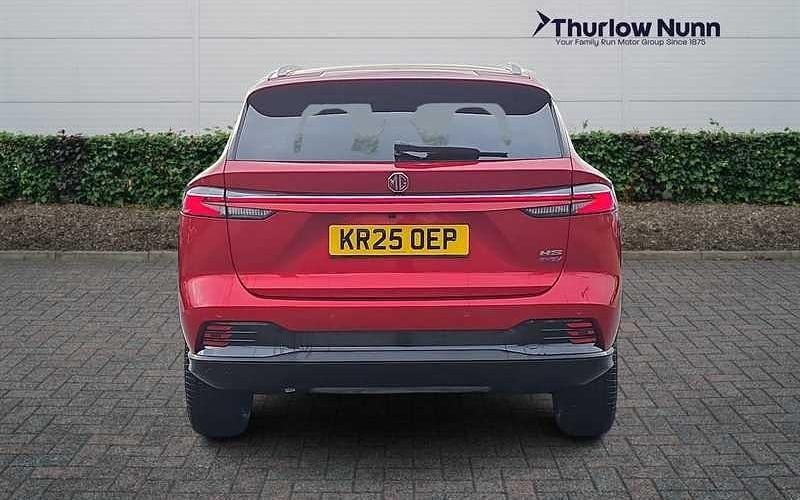 Used MG HS SE 299 HP (219 kW) 2025 Red SUV