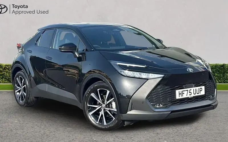 Used Toyota C-HR Design 140 HP (102 kW) 2025 SUV