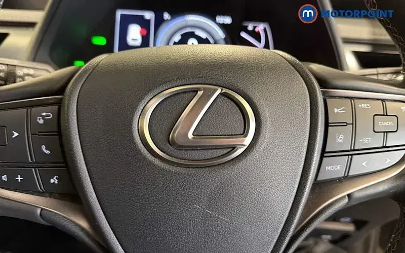 Used Lexus UX 184 HP (135 kW) 2020 Black SUV