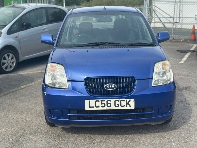 Image 2/4