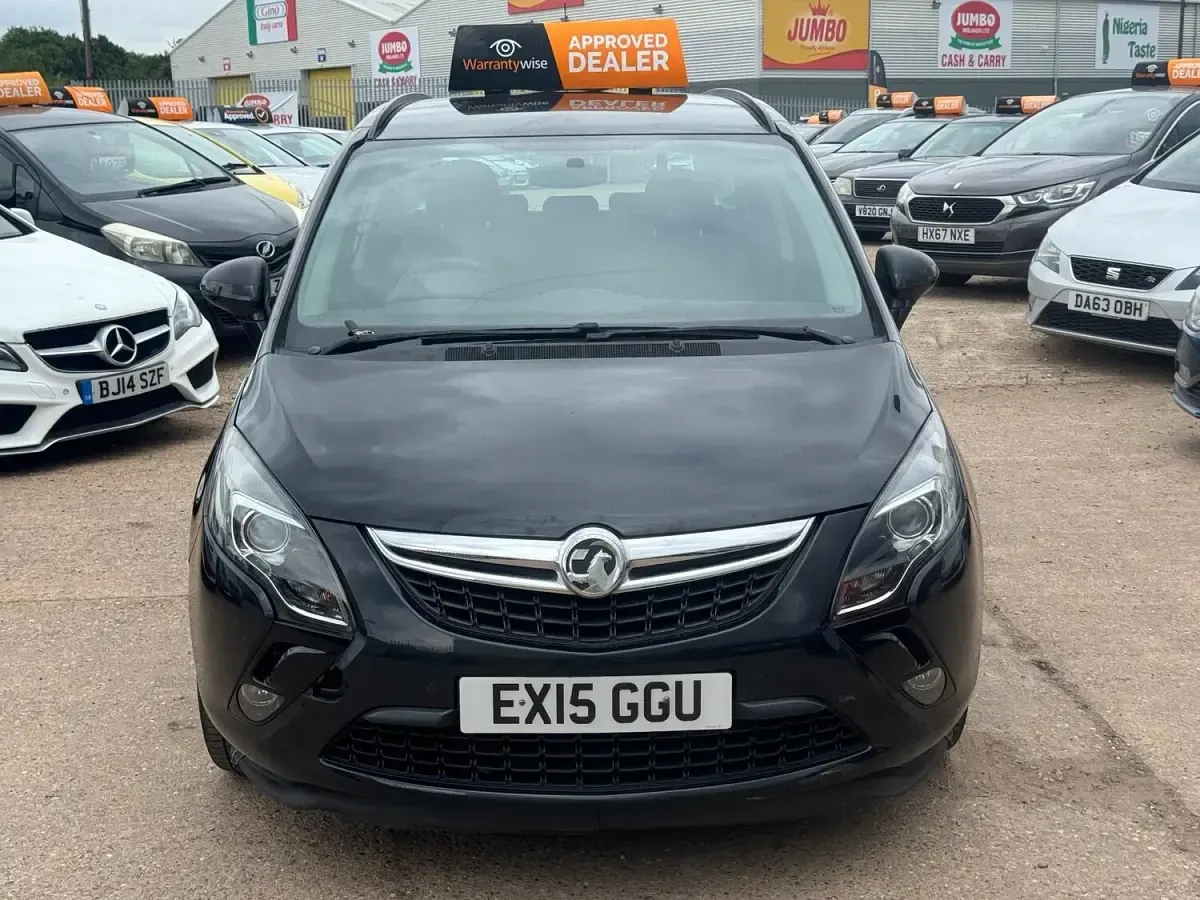 Used Vauxhall Zafira Tourer 140 HP (102 kW) 2015 Black MPV
