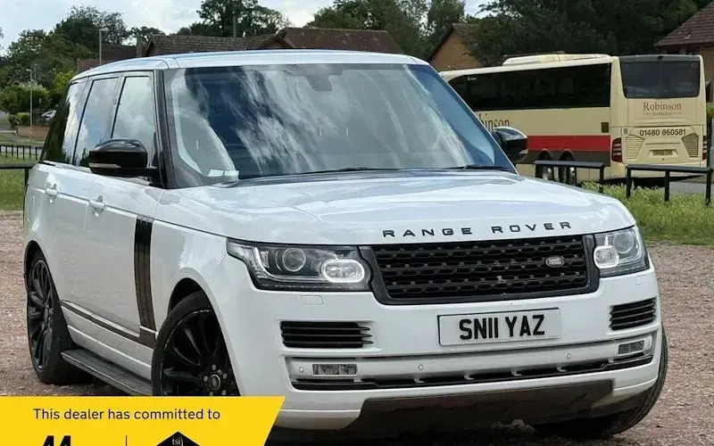 Used Land Rover Range Rover Vogue 258 HP (189 kW) 2017 SUV