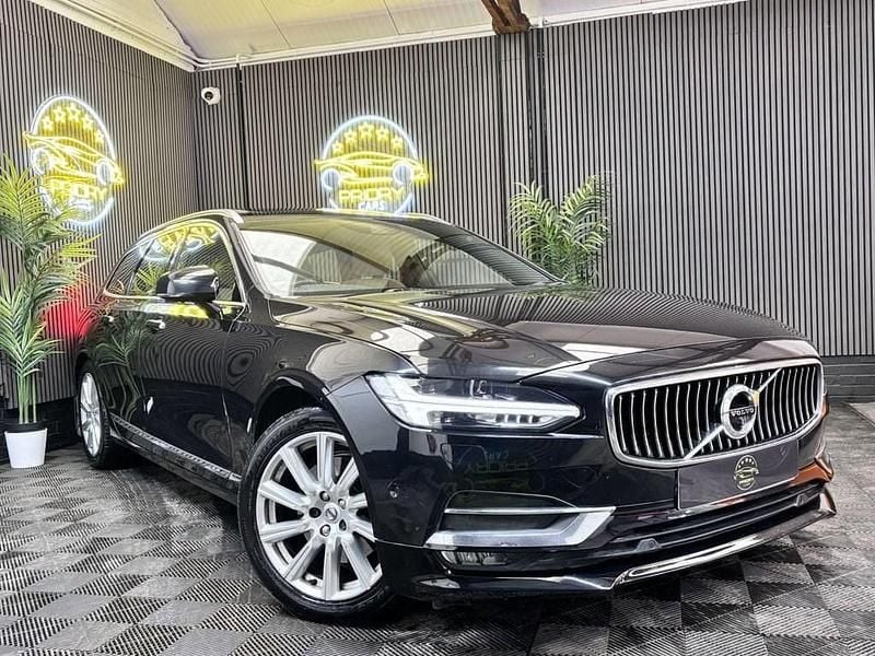 Black Used 2017 Volvo V90 Inscription Estate | £8,990 (Fair price) - Image 1/4