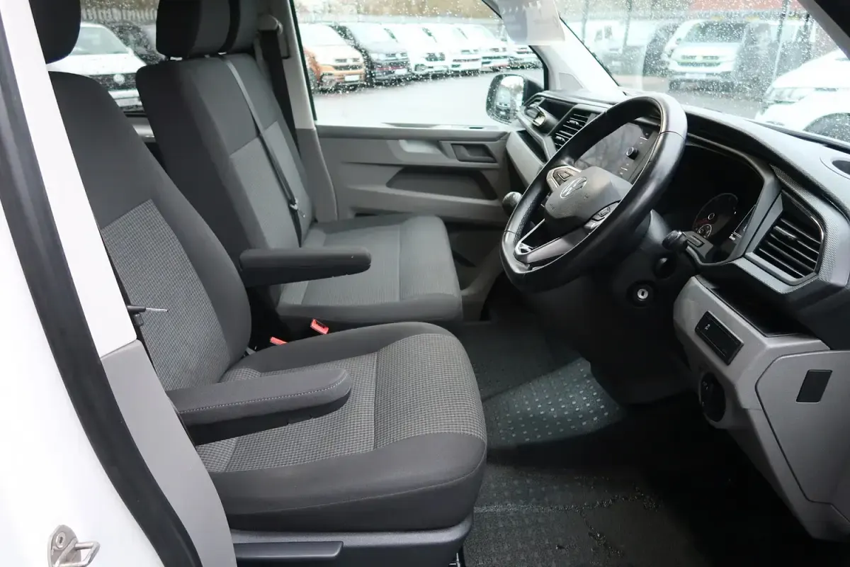 Used VW T6.1 Startline 150 HP (110 kW) 2021 White Van