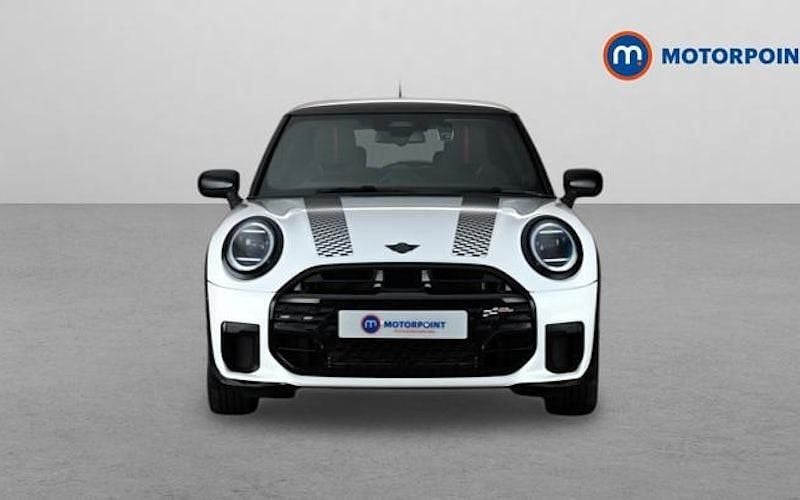 Used Mini Cooper Sport 114 kW (156 HP) 2026 Hatchback