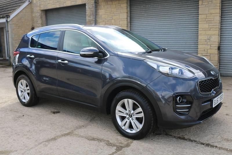 Used Kia Sportage 115 HP (84 kW) 2017 Silver SUV