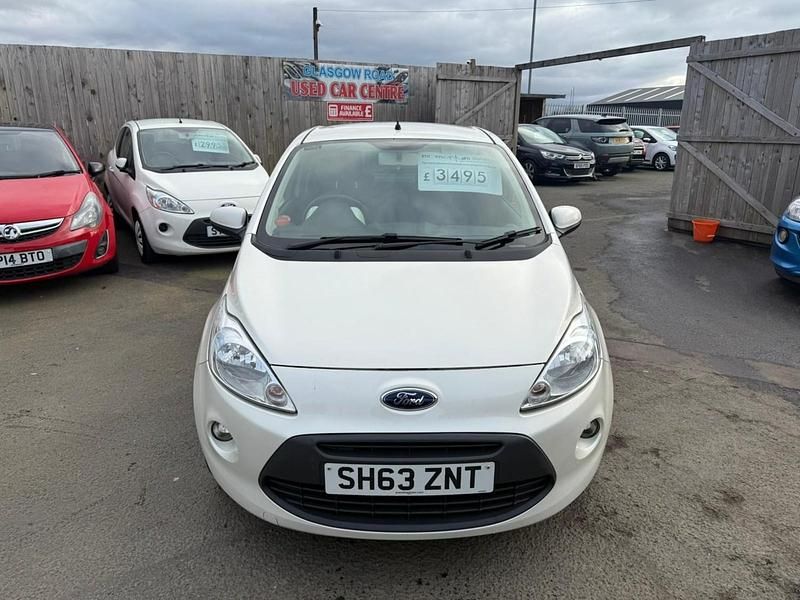 Used Ford Ka Zetec 69 HP (50 kW) 2013 White Hatchback