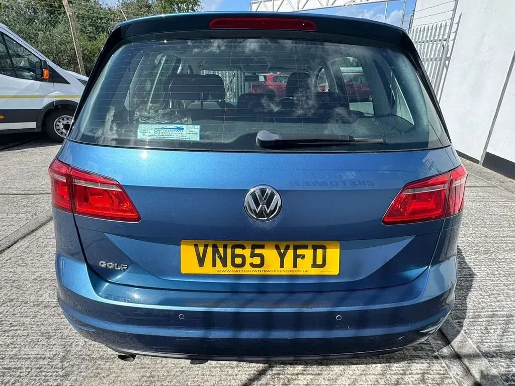 Used VW Golf Sportsvan SE 110 HP (80 kW) 2015 Blue MPV