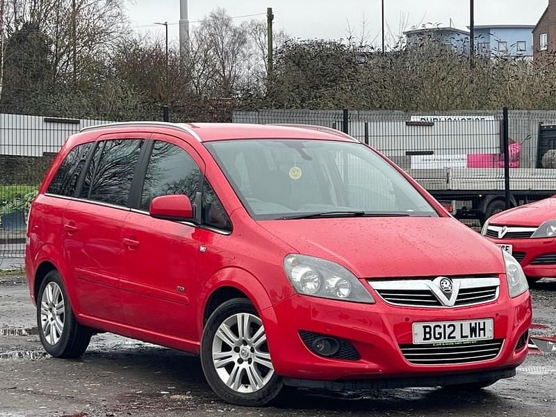 Used Vauxhall Zafira Design Edition 2012 Red MPV