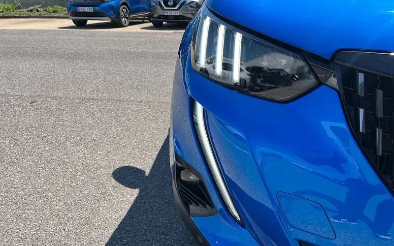Used Peugeot 2008 GT 131 HP (96 kW) 2021 Blue SUV