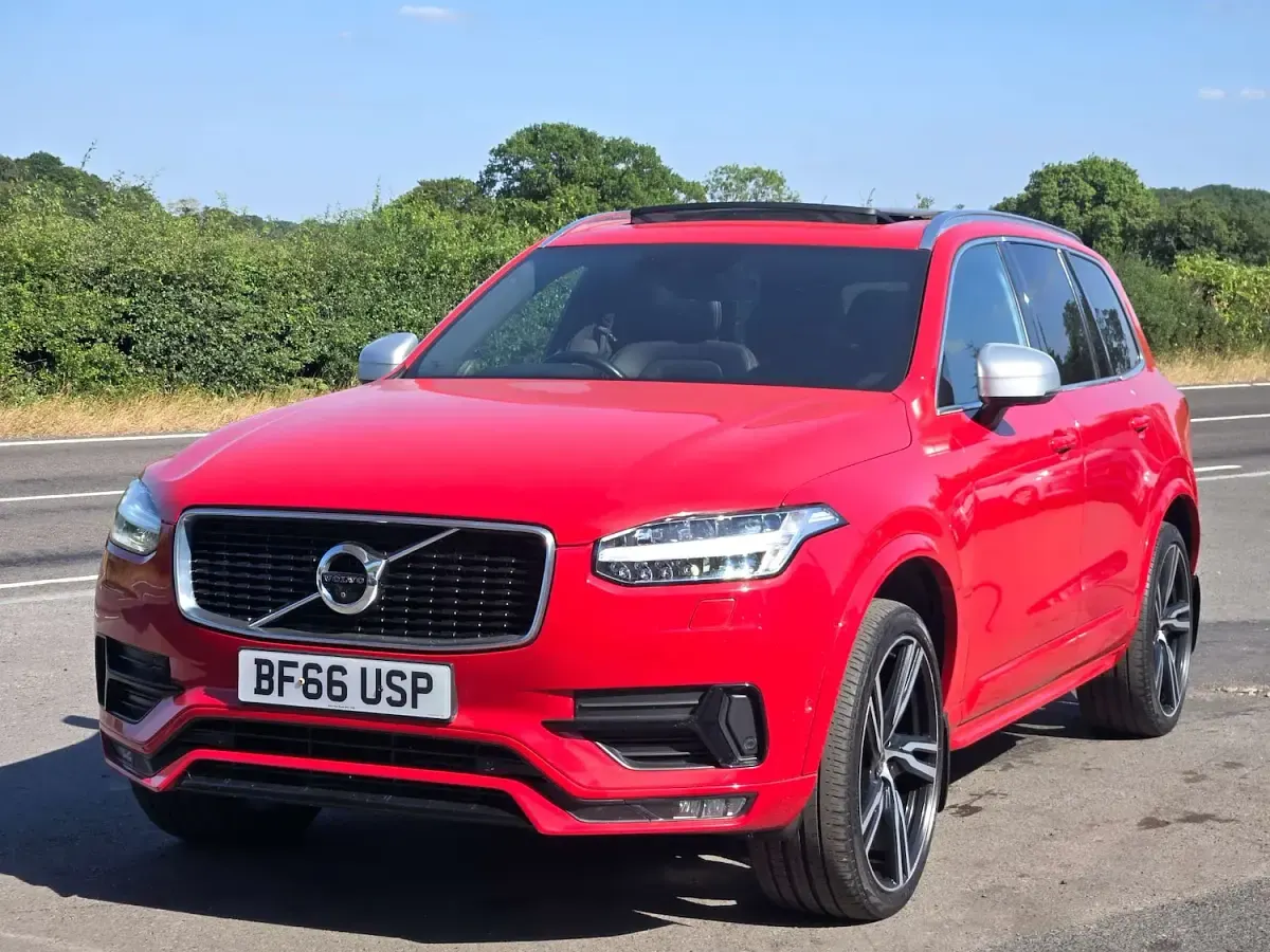 Used Volvo XC90 R-Design 2016 Red SUV