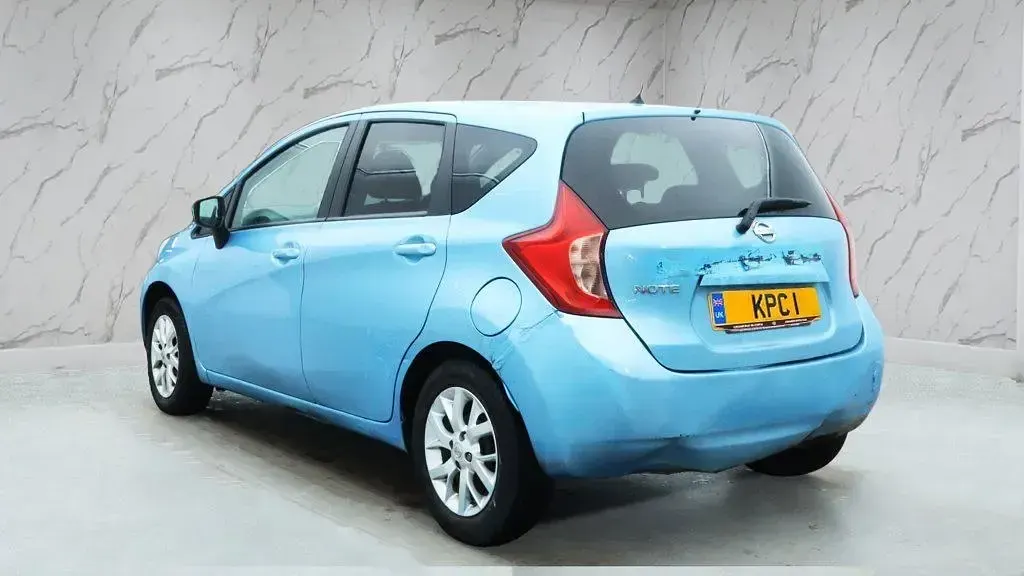Begagnad Nissan Note Acenta 80 HK (58 kW) 2014 Blå Halvkombi