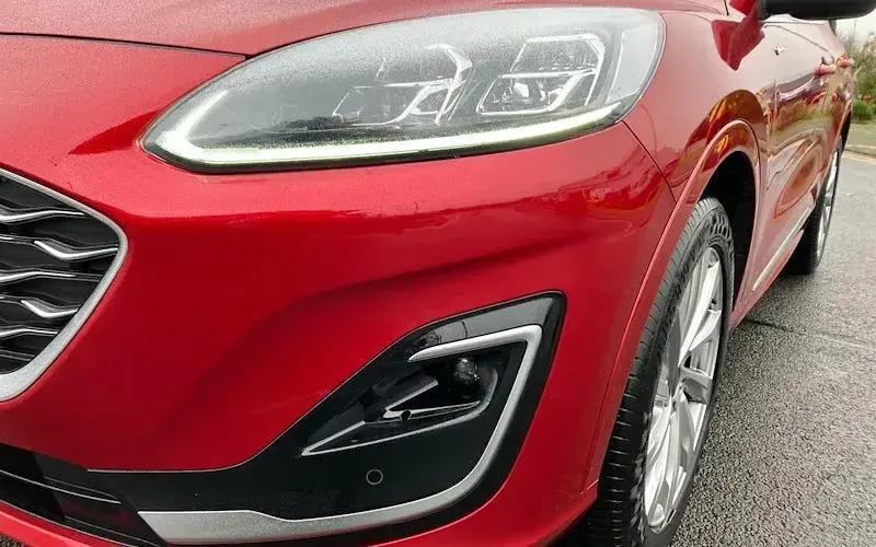Used Ford Kuga Vignale 150 HP (110 kW) 2022 Red SUV