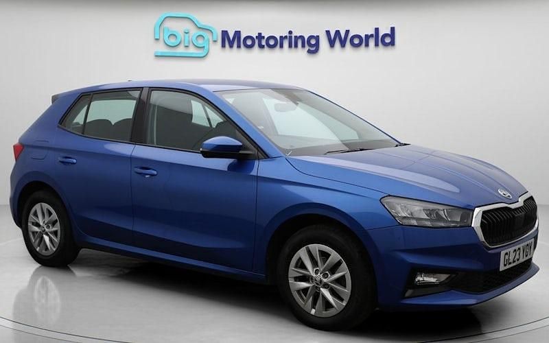 Used 2025 Skoda Fabia Comfort Hatchback | £11,900 (Good price) - Image 1/4