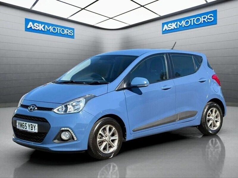 Blue Used 2016 Hyundai i10 Premium Hatchback | £4,699 (Fair price) - Image 1/3