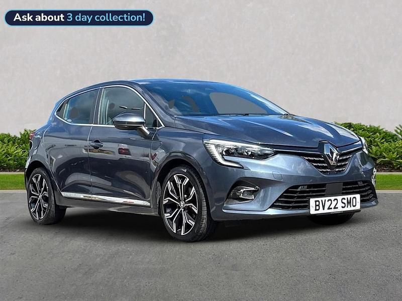 Grey Used 2022 Renault Clio V SE Hatchback | £11,399 (Fair price) - Image 1/4
