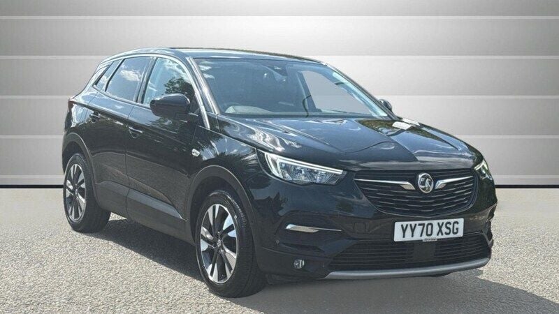 Black Used 2021 Vauxhall Grandland X SRi SUV | £13,912 (Good price) - Image 1/4