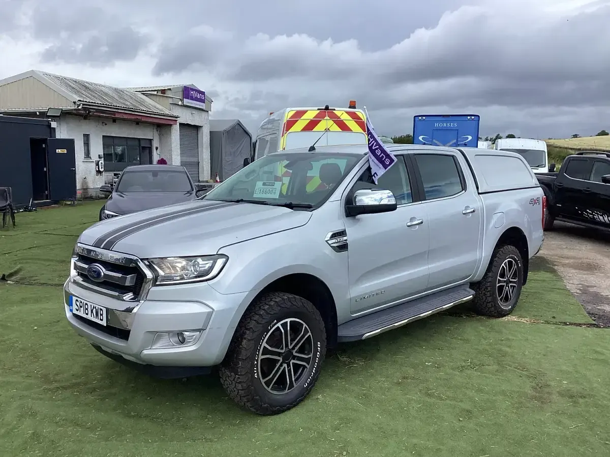 Used Ford Ranger Limited 200 HP (147 kW) 2018 Silver Pickup