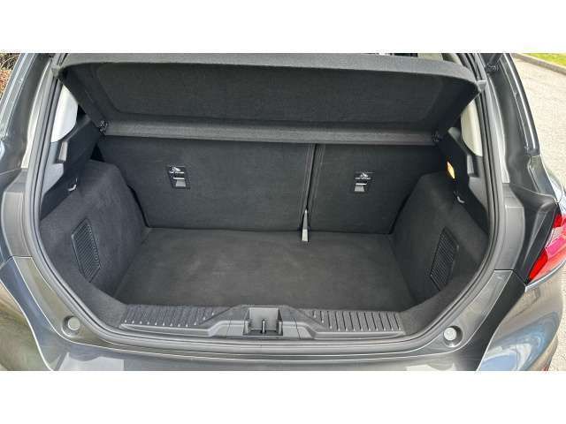 Image 4/4