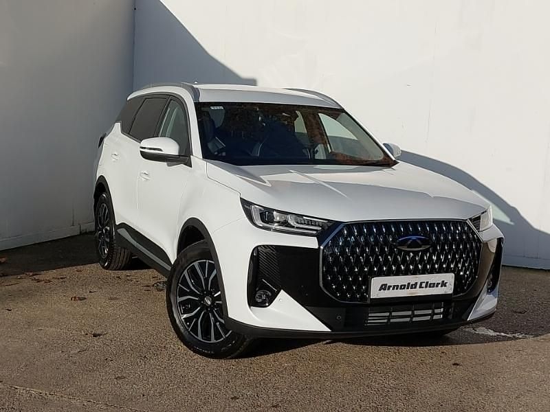 White New 2025 Chery Tiggo 7 SUV | £26,998 (Good price) - Image 1/4