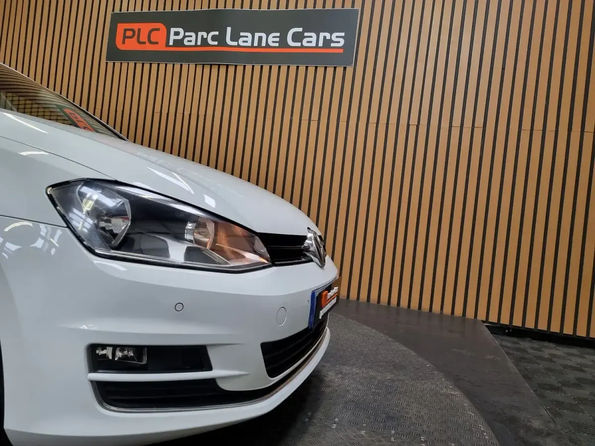 Used VW Golf VII GT 2014 White Hatchback