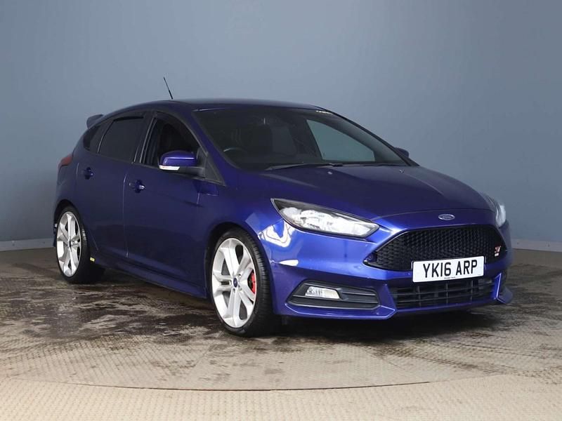 Used Ford Focus ST 2016 Blue Hatchback