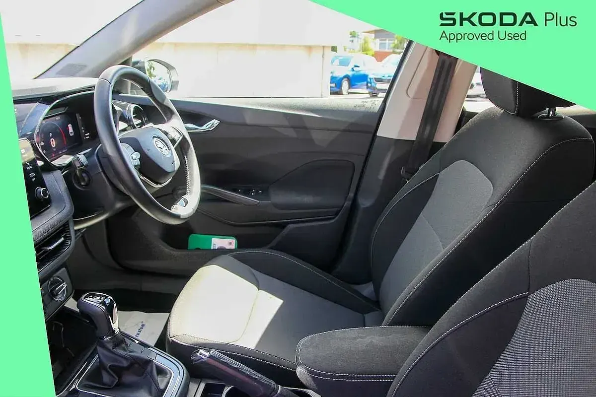 Used Skoda Fabia Colour Edition 113 HP (83 kW) 2024 Brilliant silver metallic black magic pearl effect Hatchback