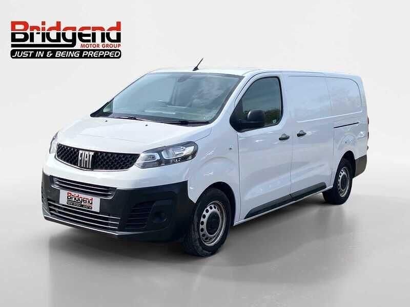 Used Fiat Scudo S 145 HP (106 kW) 2022 White Van