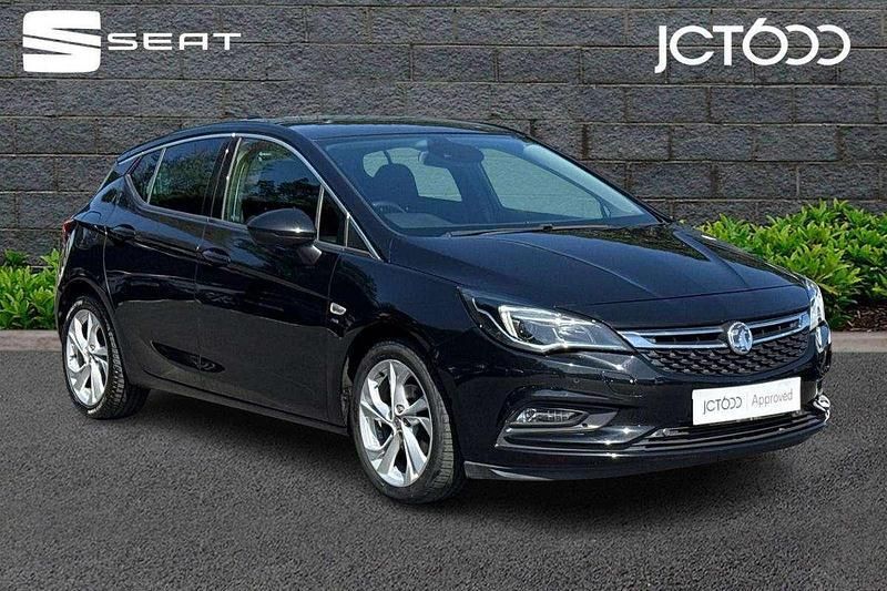 Black Used 2017 Vauxhall Astra SRi Hatchback | £8,500 (Fair price) - Image 1/4