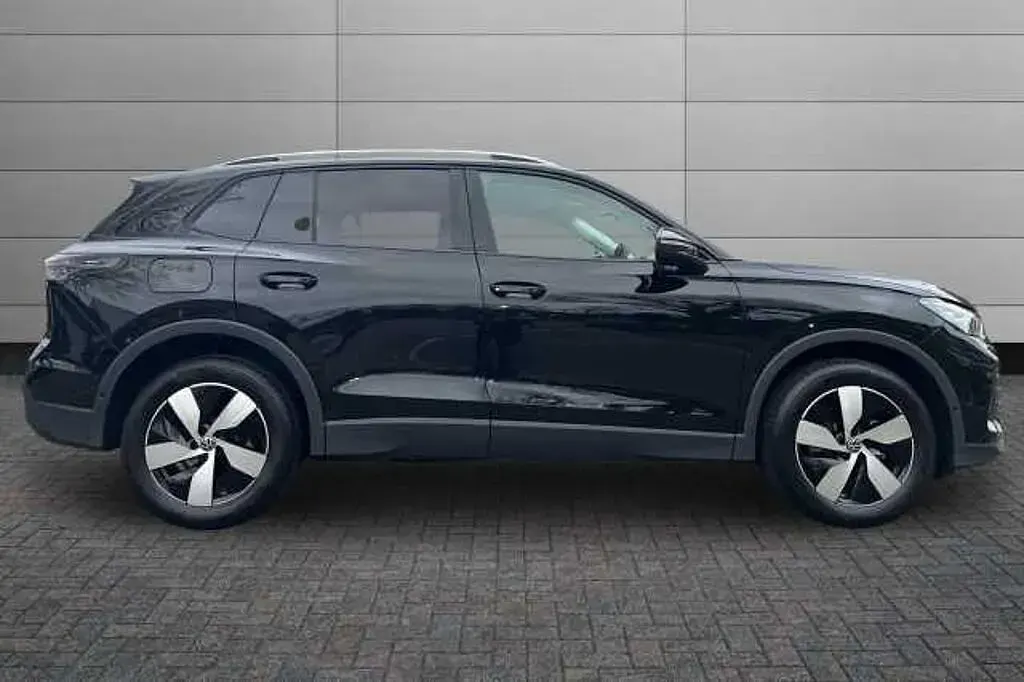 New VW Tiguan Match 150 HP (110 kW) 2026 Grenadilla black SUV