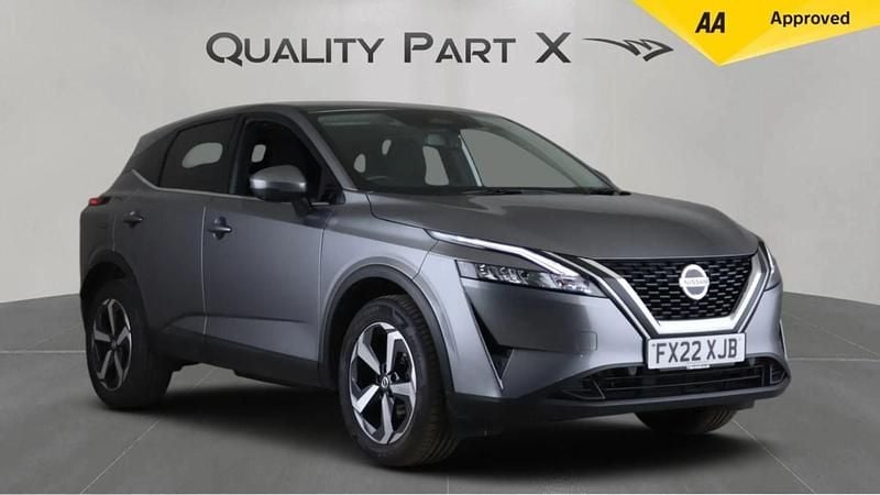 Grey Used 2022 Nissan Qashqai N-Connecta SUV | £13,975 (Good price) - Image 1/4