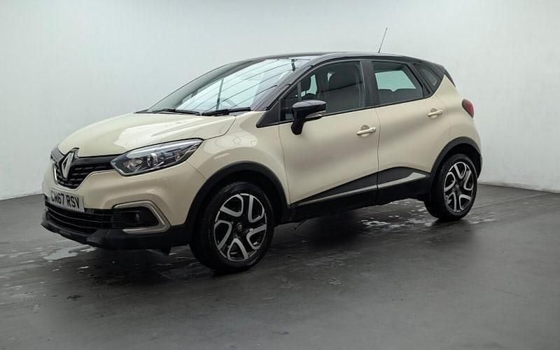 Used Renault Captur Dynamique 90 HP (66 kW) 2017 SUV
