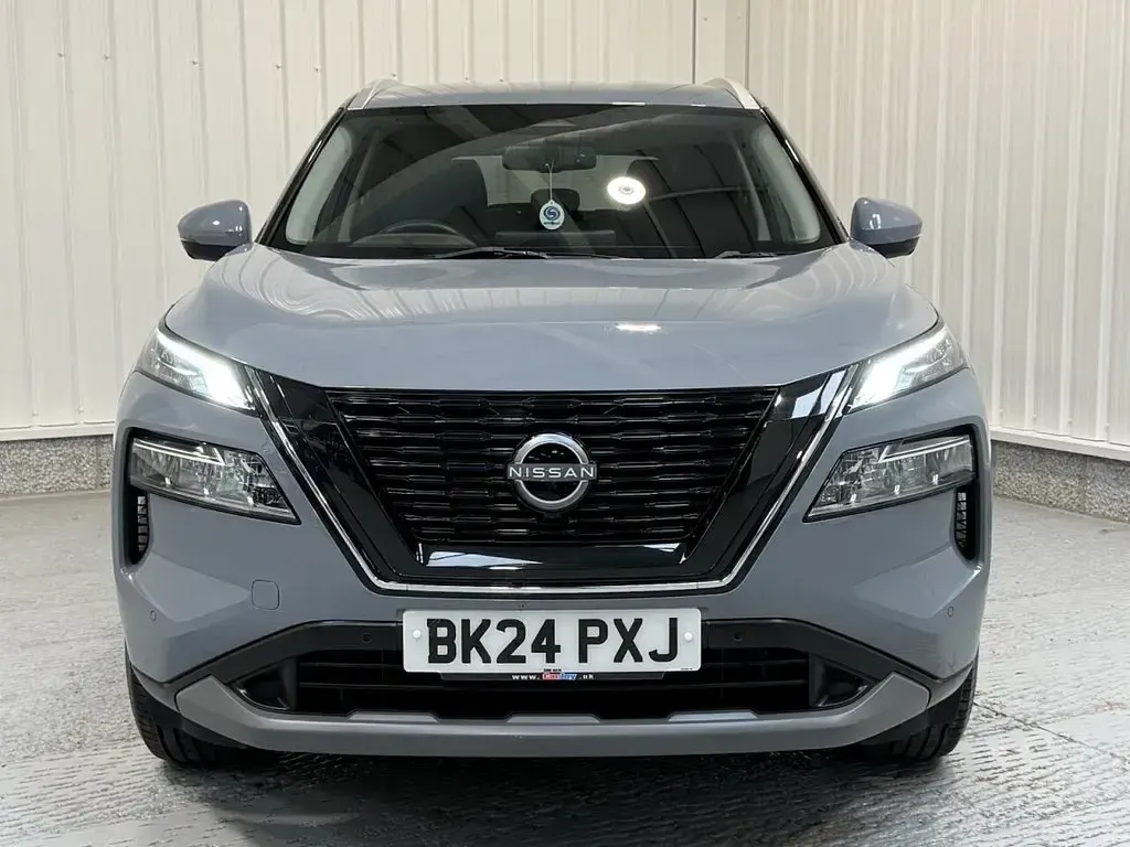Used Nissan X-Trail N-Connecta 204 HP (150 kW) 2024 Grey SUV