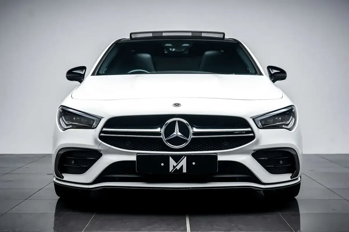 Used Mercedes CLA35 AMG Premium Plus 306 HP (225 kW) 2019 White Coupe
