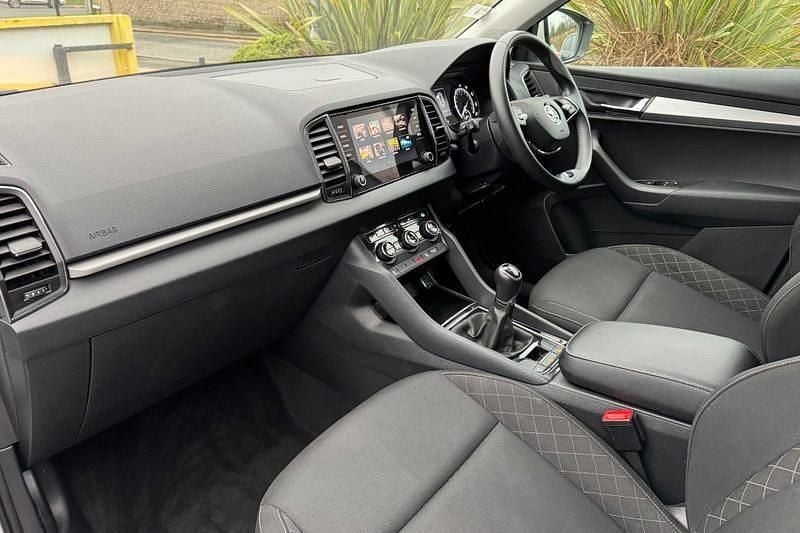 Used Skoda Karoq SE 2021 Candy white SUV