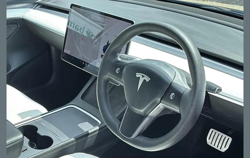 Used Tesla Model 3 Performance 461 kW (627 HP) 2021 Blue Sedan