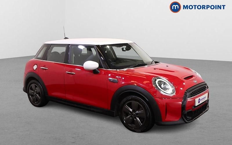 Red Used 2022 Mini Cooper S Classic Hatchback | £16,399 (Good price) - Image 1/4