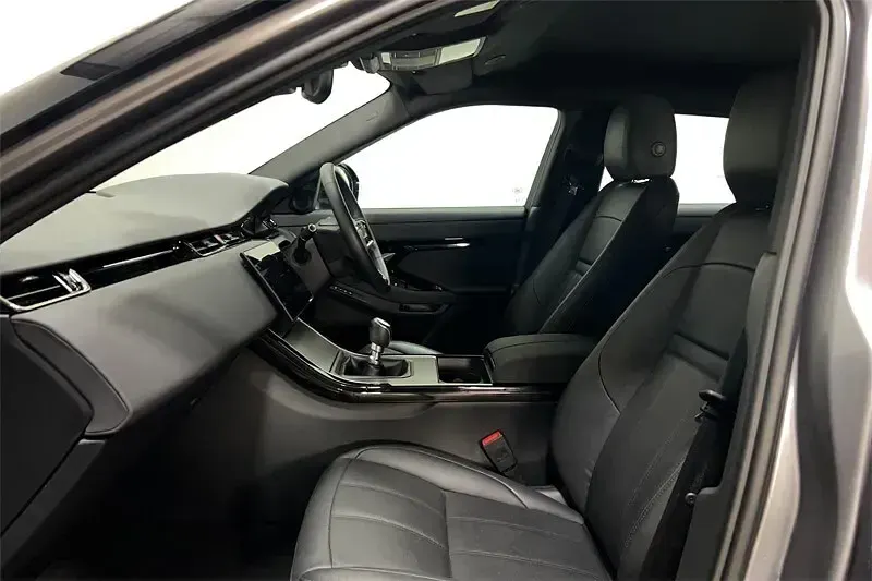 Used Land Rover Range Rover evoque S 163 HP (119 kW) 2024 Grey SUV