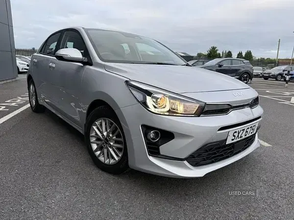 Used Kia Rio 83 HP (61 kW) 2023 Silver Hatchback
