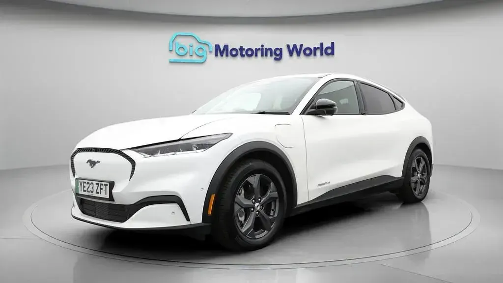 Used Ford Mustang Mach-E Standard Range 197 kW (269 HP) 2023 SUV