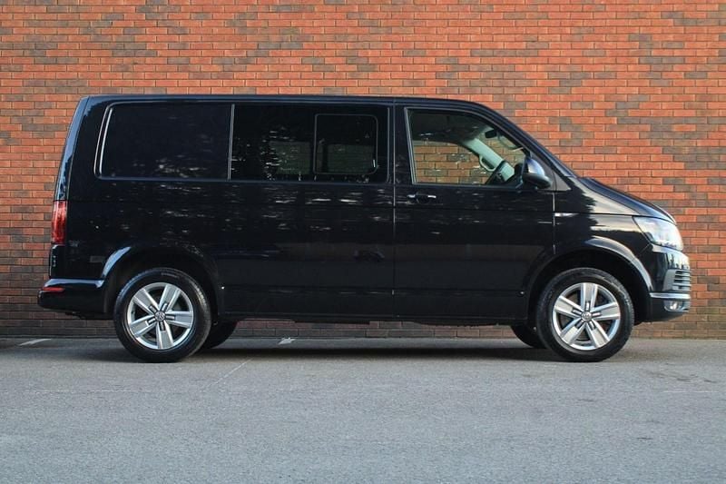 Used VW Transporter Highline 2018 Black Van