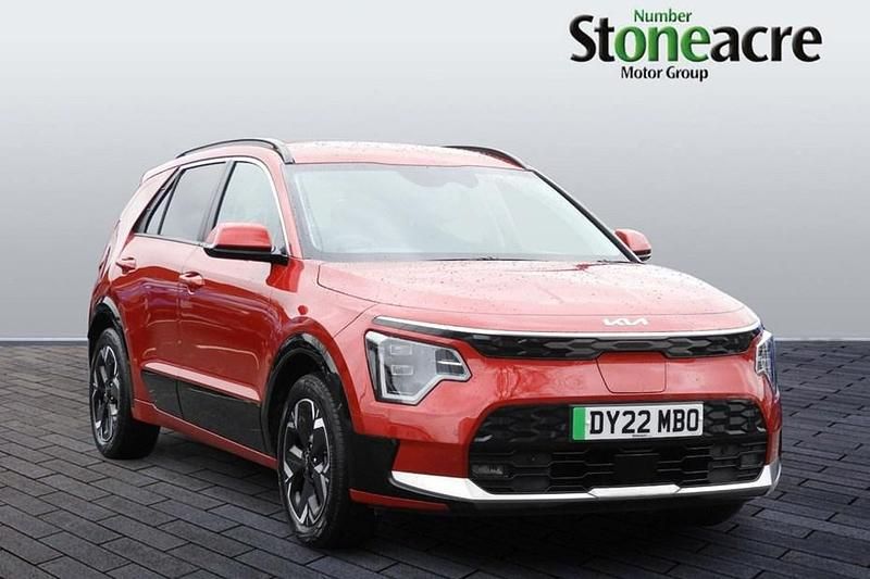 Red Used 2022 Kia e-Niro SUV | £18,595 (Super price) - Image 1/1