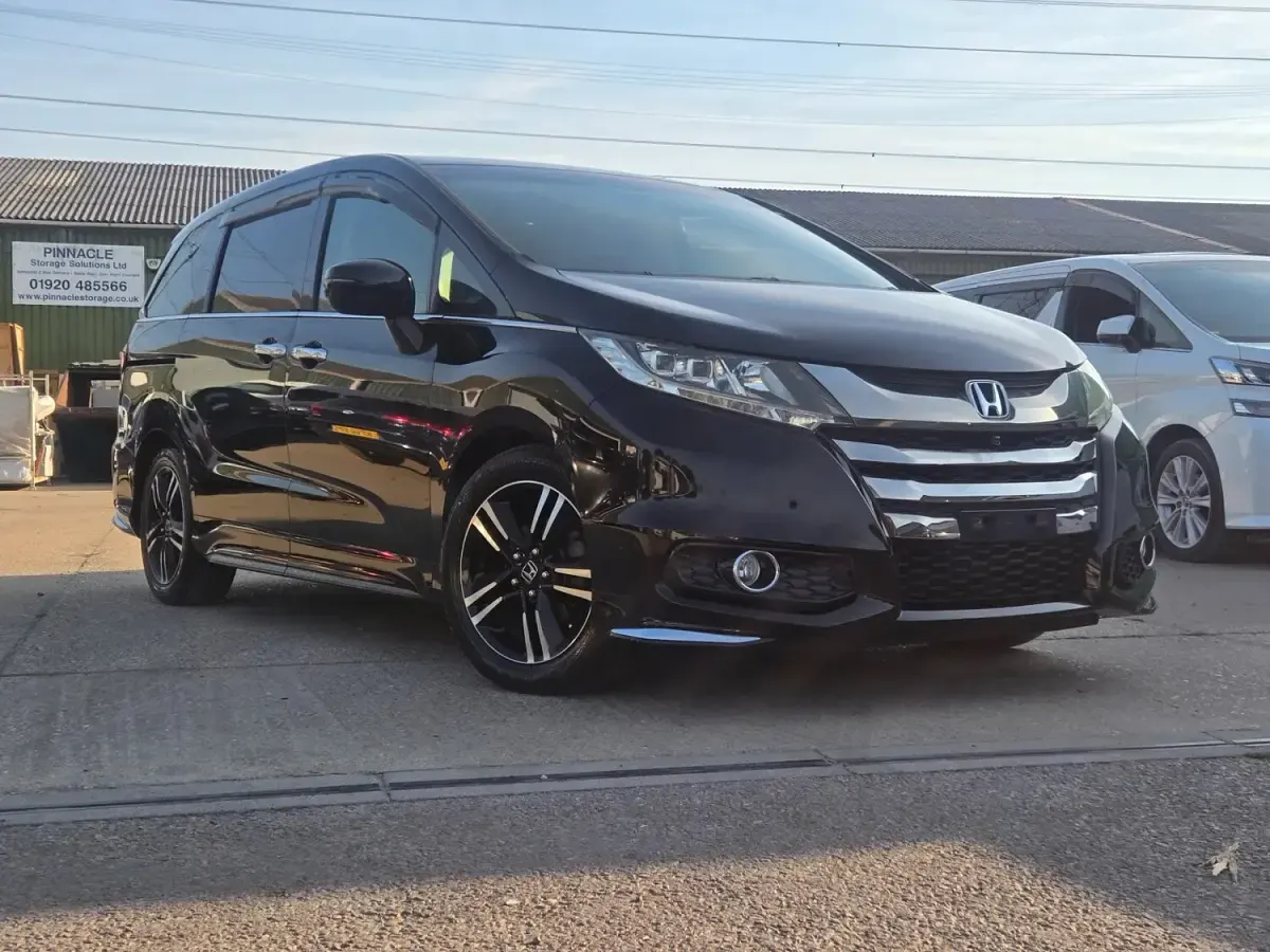 Used Honda Odyssey 248 HP (182 kW) 2014 Black MPV