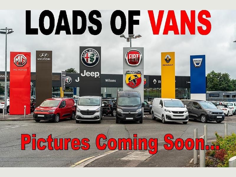 Ny Renault Trafic 2026 Vit