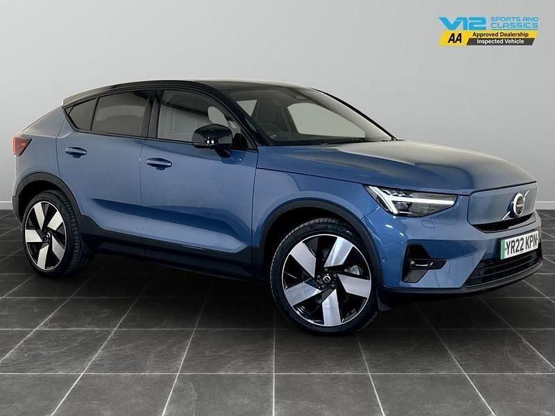 Blue Used 2022 Volvo C40 Pro SUV | £24,495 - Image 1/2
