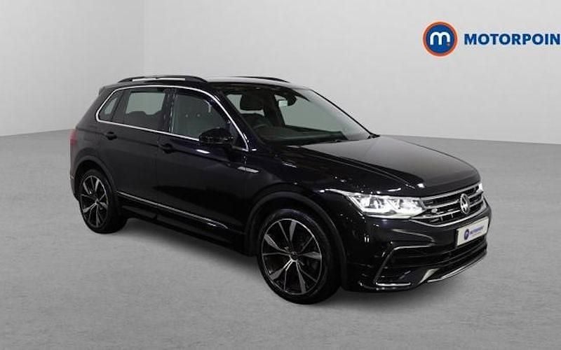 Used 2023 VW Tiguan R-line SUV | £27,549 (Good price) - Image 1/4