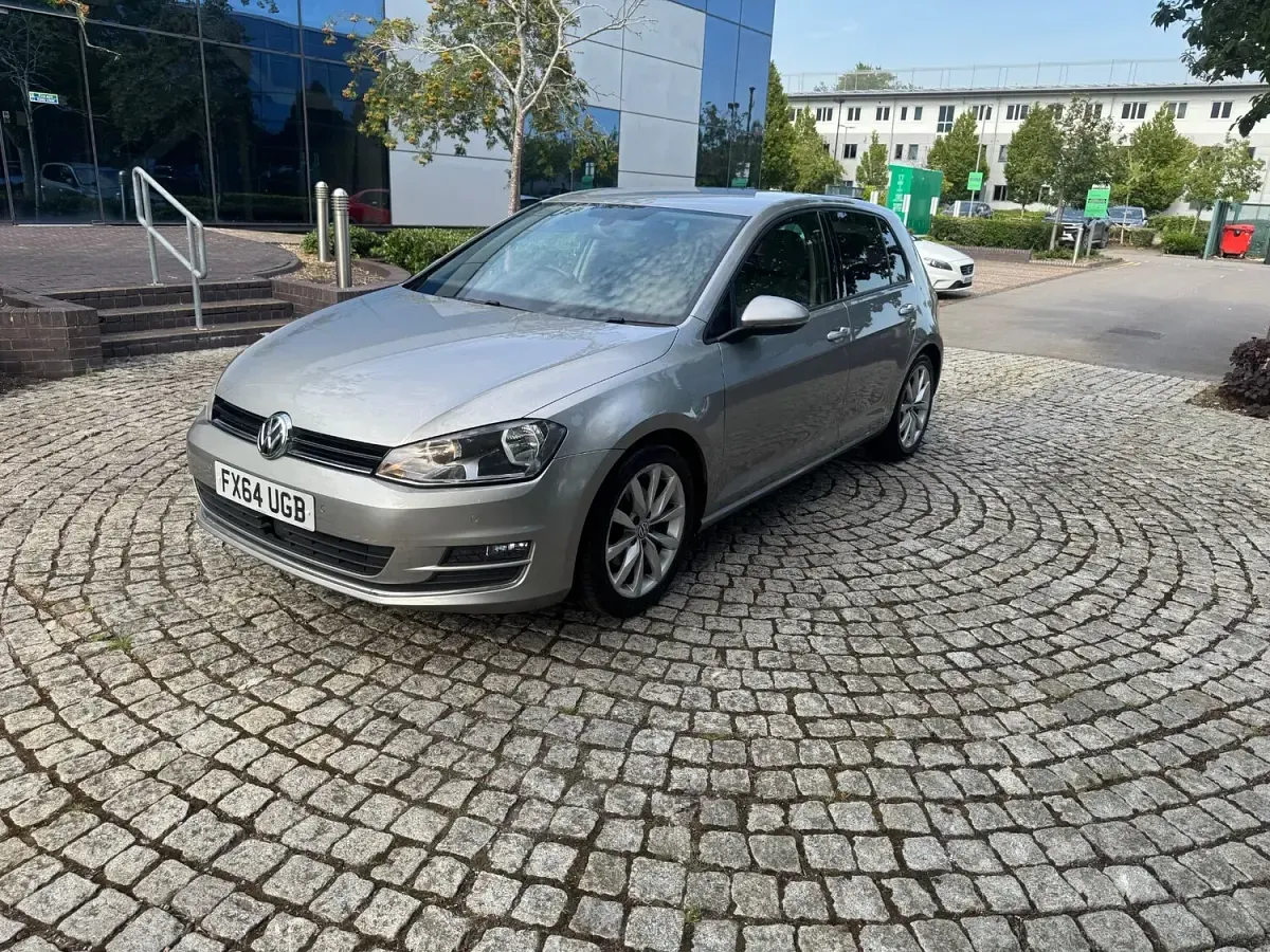Used VW Golf VII GT 150 HP (110 kW) 2014 Silver Hatchback